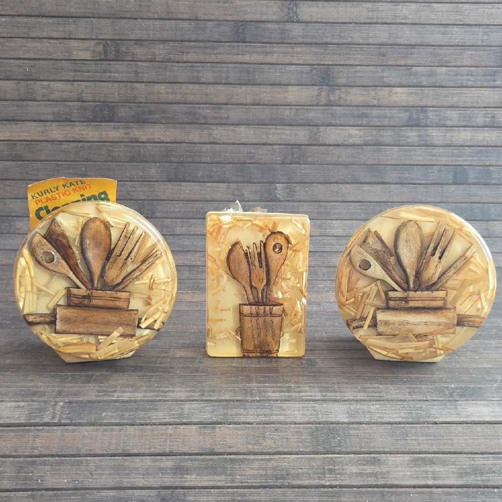 Vintage Lucite Acrylic Kitchen Accessory Set Of 3